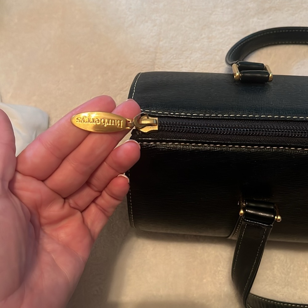 Burberry Black Leather Saffiano Shoulder Bag - Picture 3 of 7